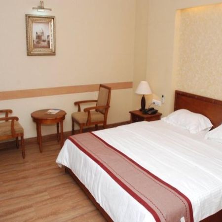 Indian Summer Hotels Pvt Ltd Ludhiana Exterior foto